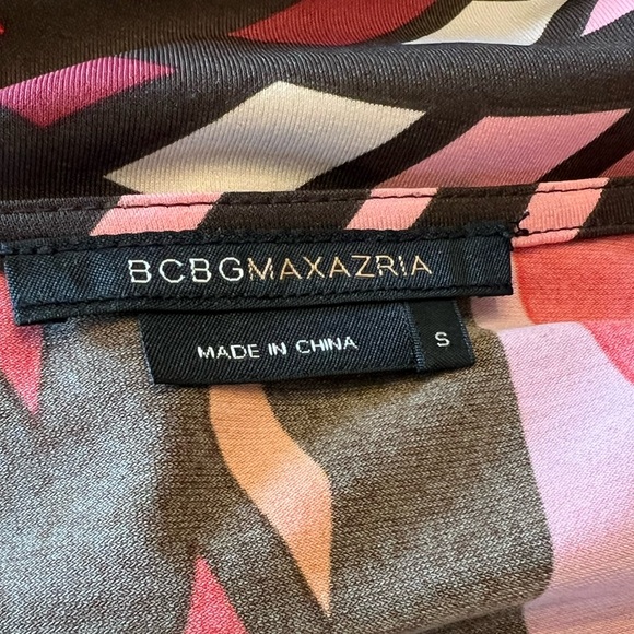 Vintage BCBG Max Azria Faux Wrap Swirl Print Jersey Knit Top - Picture 5 of 5